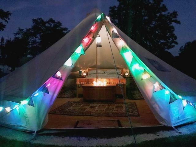 Camping La Foret De Tesse ภายนอก รูปภาพ